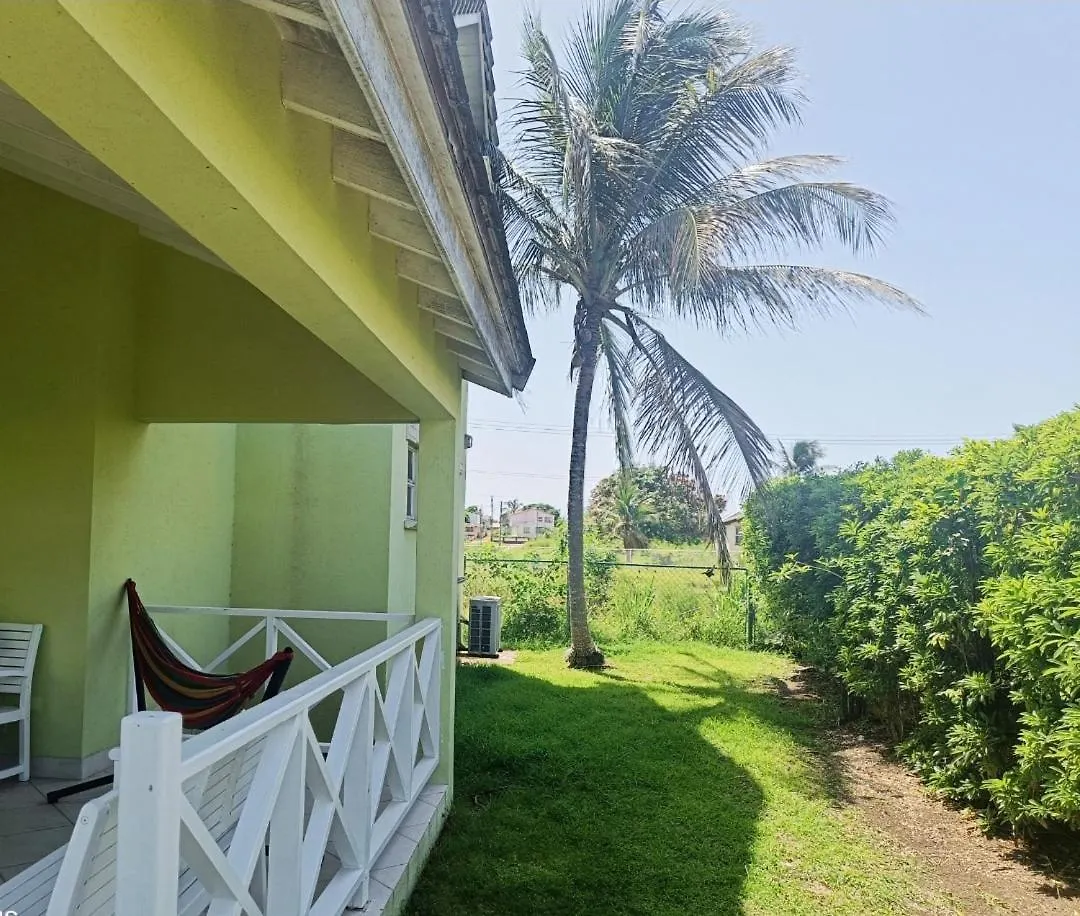 Holiday home Surfer'S Paradise Retreat - Gated Community Townhouse For Surfers & Families Christ Church Barbados