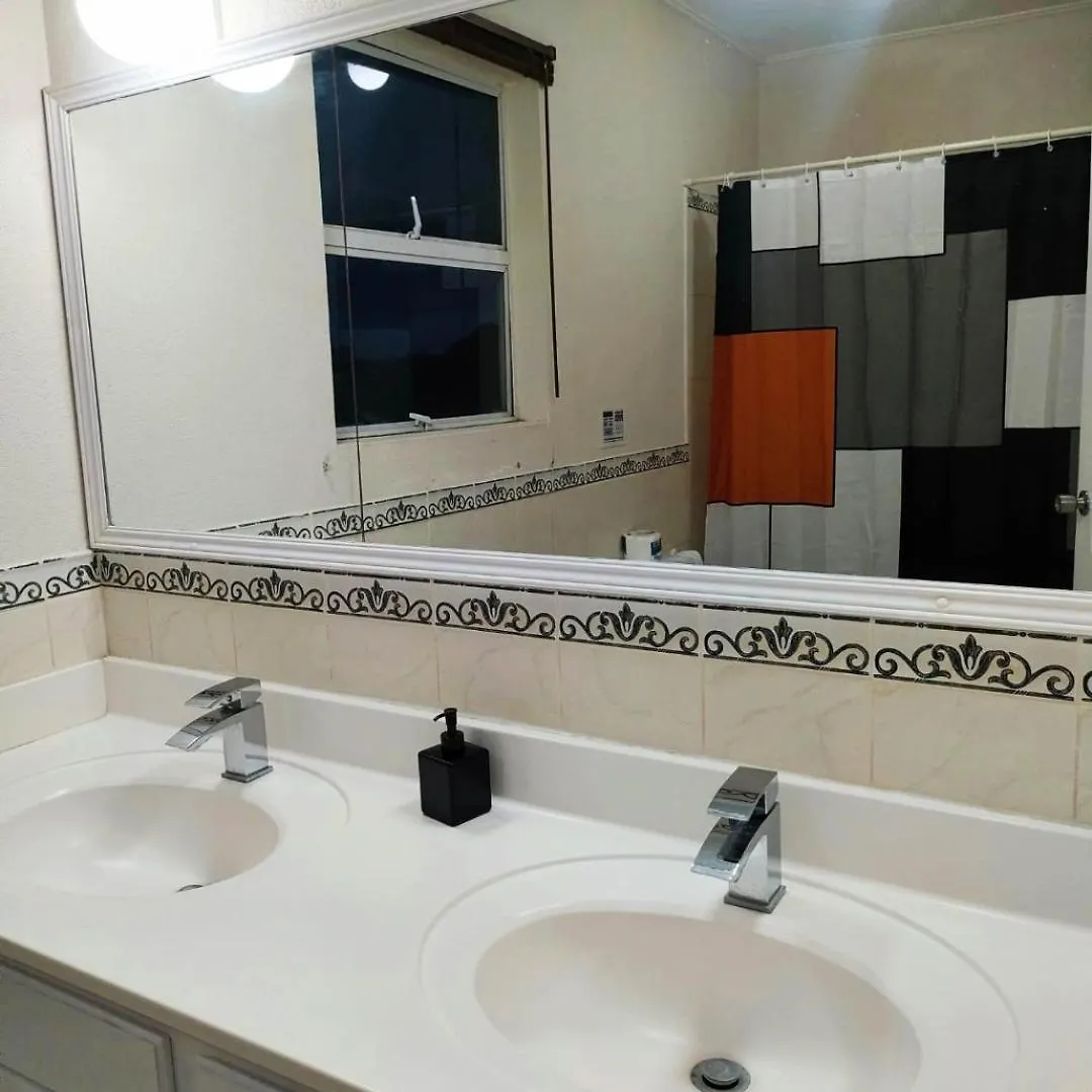 Surfer'S Paradise Retreat - Gated Community Townhouse For Surfers & Families Christ Church