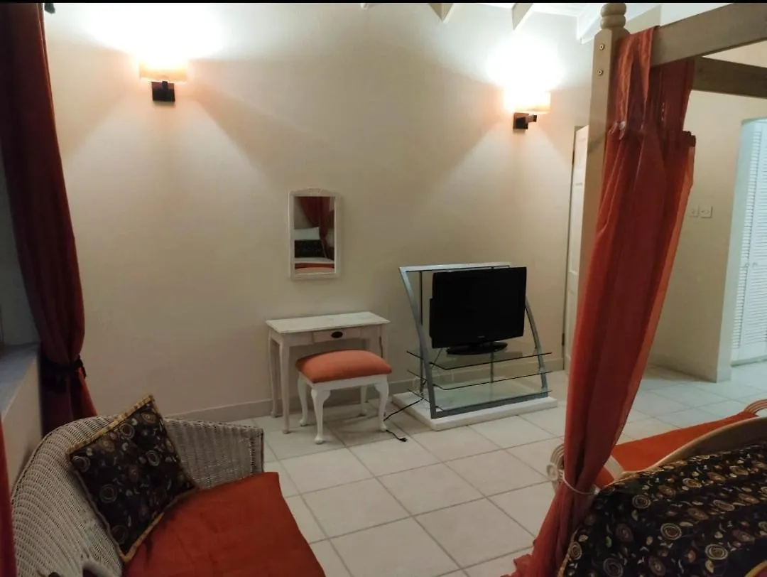 Surfer'S Paradise Retreat - Gated Community Townhouse For Surfers & Families Christ Church 0*,