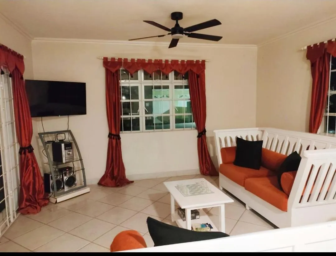Surfer'S Paradise Retreat - Gated Community Townhouse For Surfers & Families Christ Church 0*,  Barbados