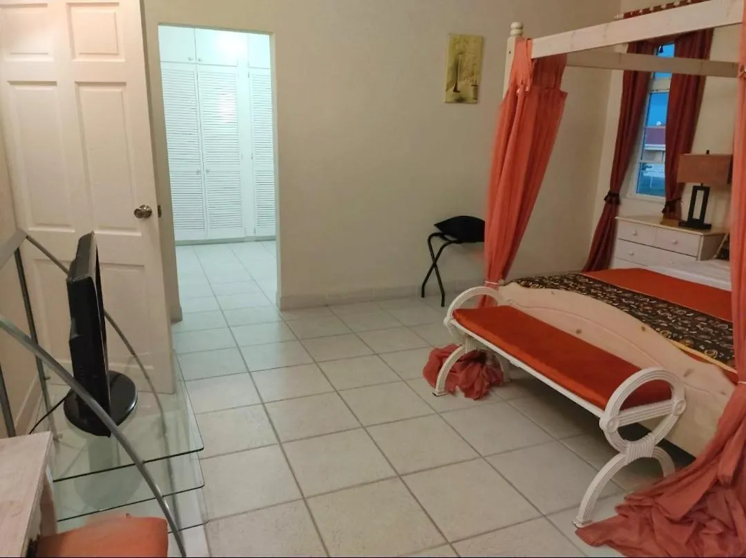 Surfer'S Paradise Retreat - Gated Community Townhouse For Surfers & Families Christ Church Barbados