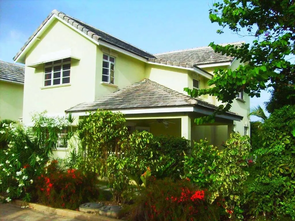 קרייסט צ'רץ' Surfer'S Paradise Retreat - Gated Community Townhouse For Surfers & Families